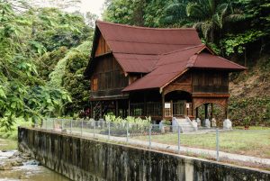 malay house building design